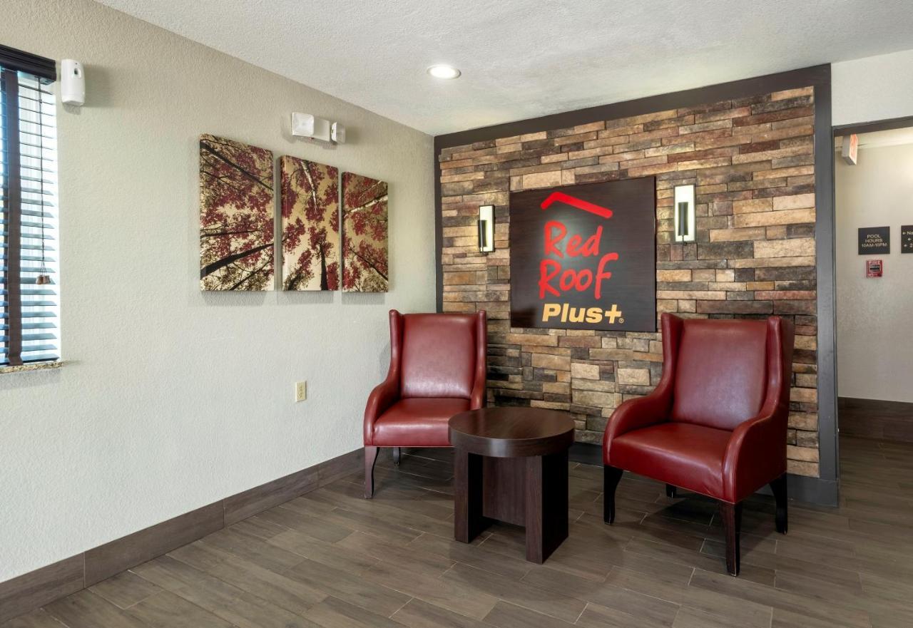 Red Roof Inn Plus+ Хантсвилл Экстерьер фото