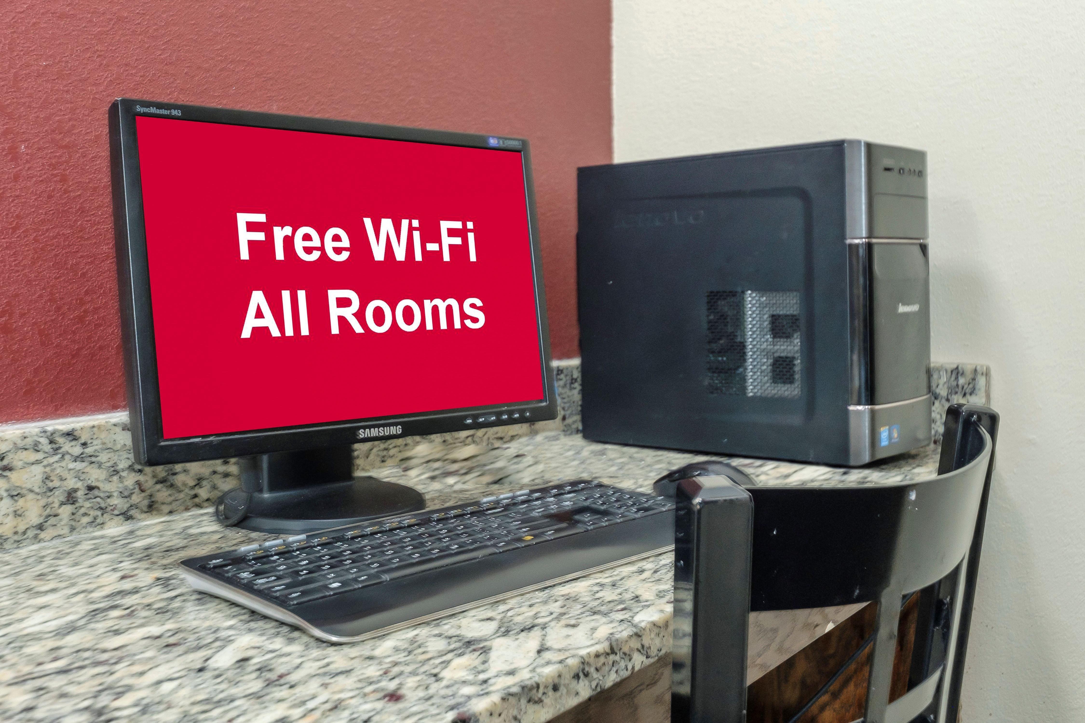 Red Roof Inn Plus+ Хантсвилл Экстерьер фото
