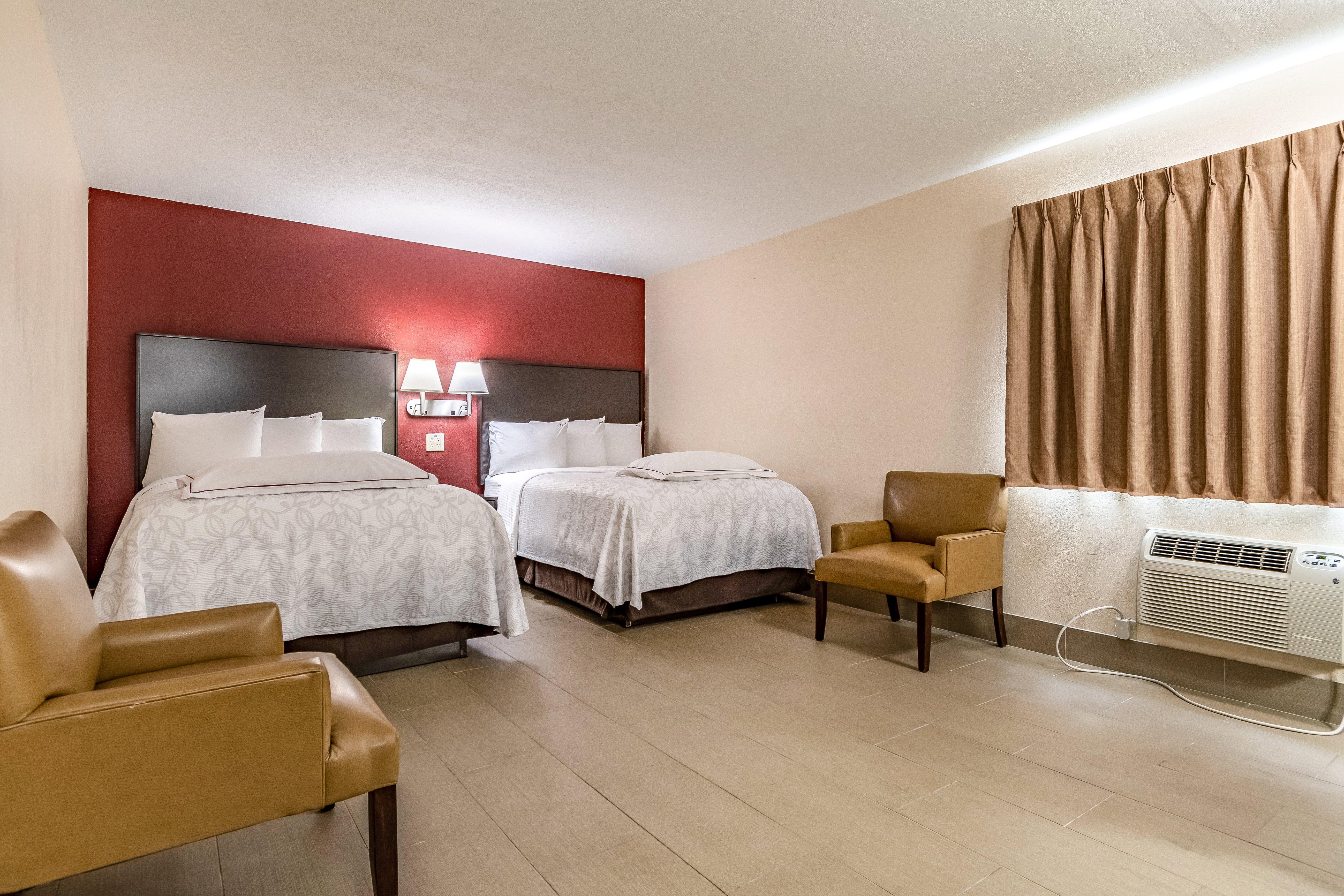 Red Roof Inn Plus+ Хантсвилл Экстерьер фото